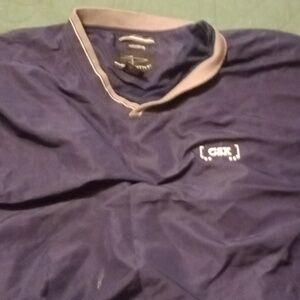 This is a navy blue men's windbreaker pull over check it